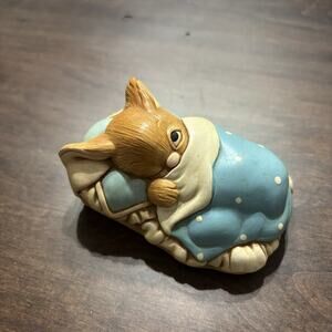 Snuggles baby Rabbit Hand Painted Bedtime Nursery Naptime England Vtg Pendelfin